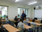 b_180_125_16777215_00_images_2015-12-03-policjant4.jpg