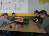 b_180_125_16777215_00_images_2016-11-25-logistyk2.jpg